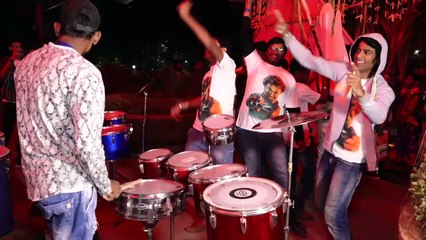 Rajinikanth Petta Movie CRAZY Mumbai Fans Reaction