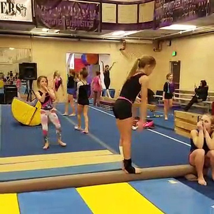 Amazing video of little babies who trying to games exercise