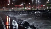 İstanbul'da Deniz Ulaşımına Şiddetli Lodos Engeli