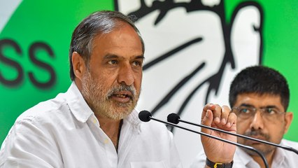 Alok Verma को हटाने पर Congress के निशाने पर Modi Government, लगाया ये बड़ा आरोप | वनइंडिया हिंदी