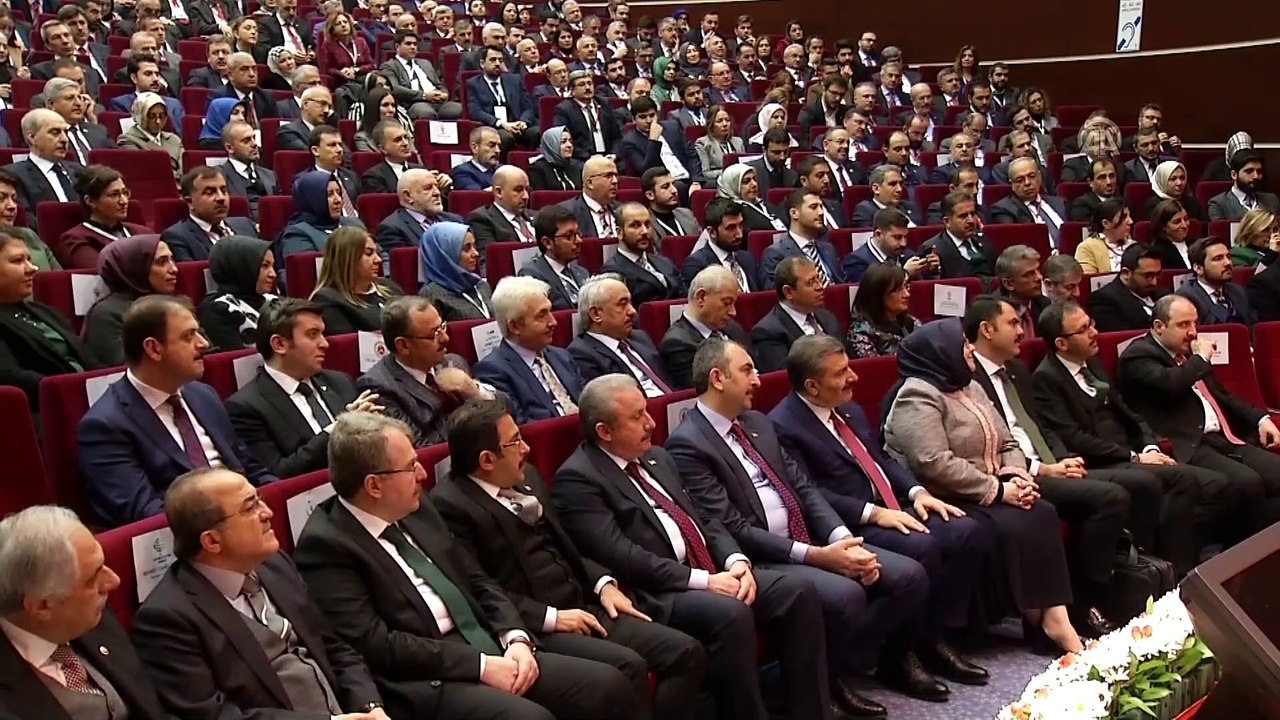 Cumhurbaşkanı Erdoğan: 'Bu seçimlerde bez torbalar ve kenevirden yapılmış filelerle inşallah meydanlarda olacağız' - ANKARA