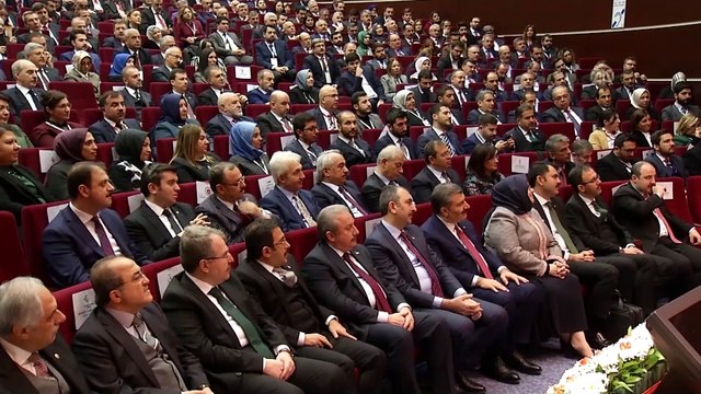 Cumhurbaşkanı Erdoğan: 'Bu seçimlerde bez torbalar ve kenevirden yapılmış filelerle inşallah meydanlarda olacağız' - ANKARA