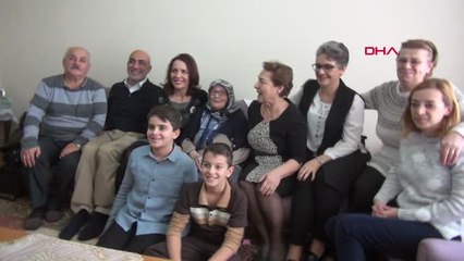 Samsun Nuriye Nine, 101'inci Yaşını Vali Kaymak ile Pasta Keserek Kutladı