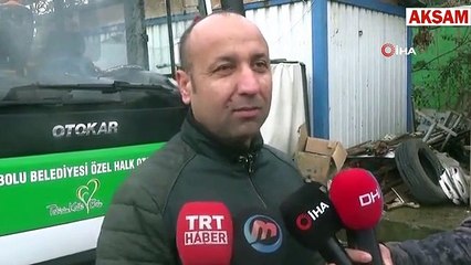 Şoförün, yaya geçidinde bekleyen köpeğe yol vermesi kamerada