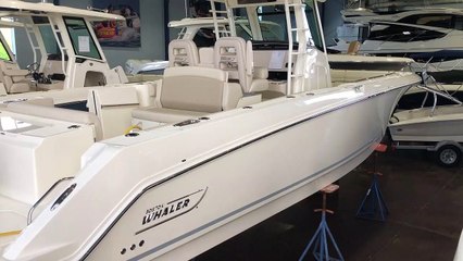 2019 Boston Whaler 330 Outrage For Sale at MarineMax Clearwater