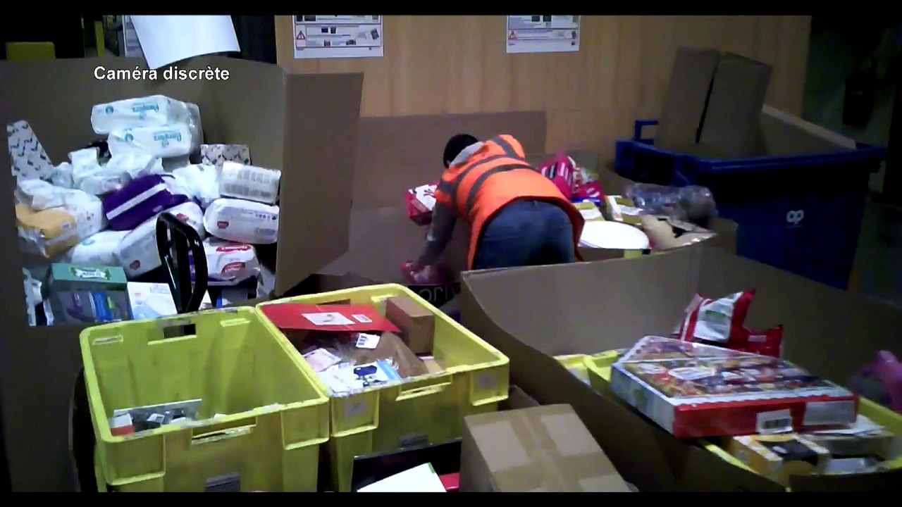 VIDÉO - "Capital" : quand les salariés d'Amazon détruisent des tonnes d'invendus - Vidéo Dailymotion