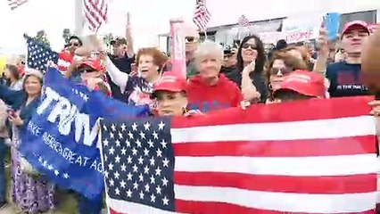 Trump defiende en frontera con México su proyecto de muro