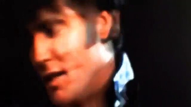 Elvis presley sings happy birthday