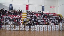Diyarbakır Büyükşehir'den Amatör Spor Kulüplerine Malzeme Desteği