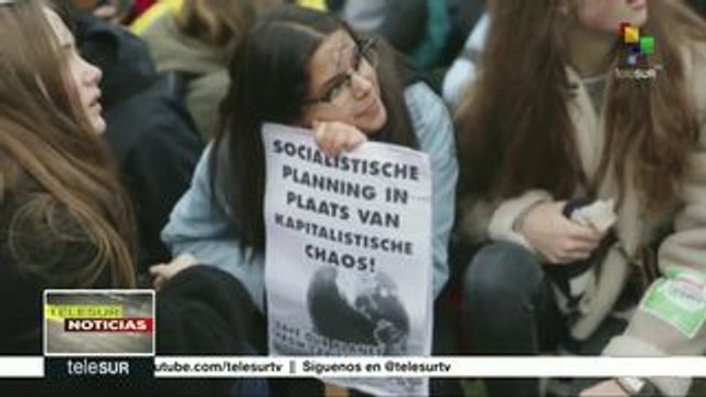 Más de 3 mil estudiantes en Bélgica marchan contra el cambio climático
