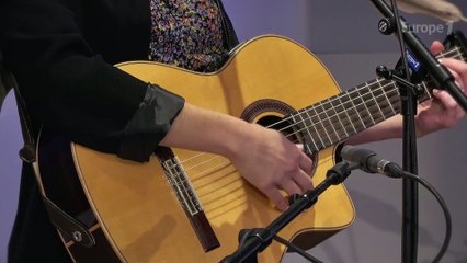 Joe Bel interprète "No, no" en live sur Europe 1