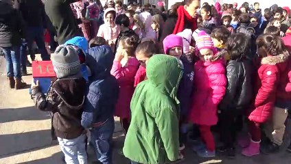 Kuşlar için yapılan yuvalar ağaçlara asıldı - BATMAN