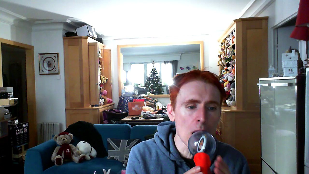 Wiwi égratigne "close to me" d'Ellie Goulding Diplo & Swae Lee