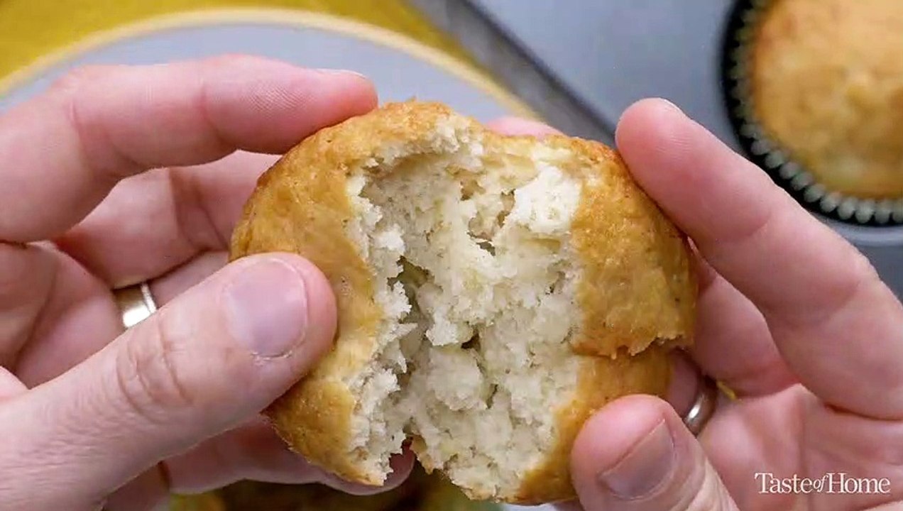 Basic Banana Muffins