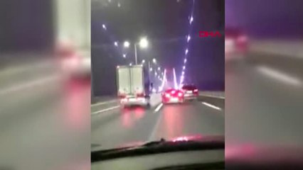 İstanbul Fsm'de Makas Kazası Kamerada