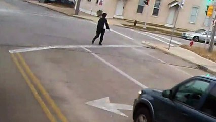 Milwaukee bus driver rescues wandering child from freezing temps