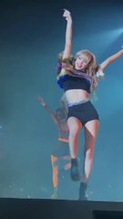 Lisa  Solo Dance  @BlackPink Concert In Bangkok 2019