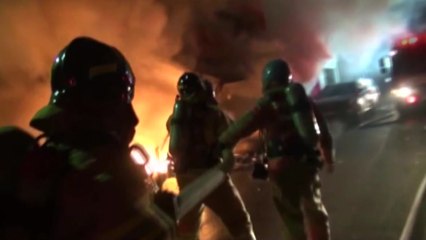 화장품 가게 화재...80대 할머니 숨져 / YTN