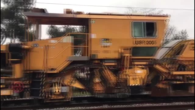 Halkalı-Sirkeci Banliyö Hattında Kaza (1)