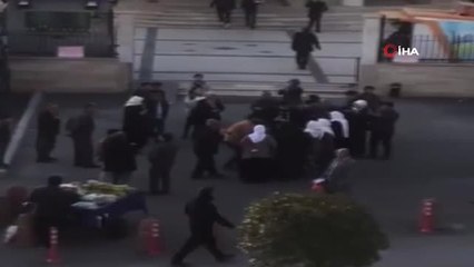 Adliye Önünde Darbukalı Zurnalı Tahliye Sevinci Kamerada