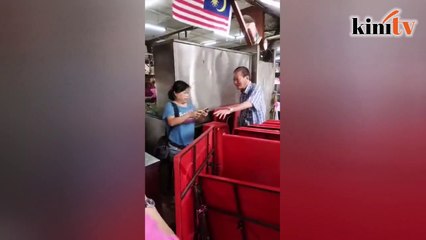 Smoking buddies apologise over online tirade against deputy minister