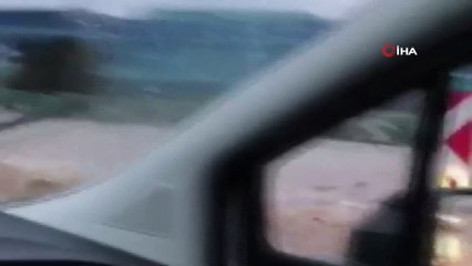 Manisa ve İzmir'i sel vurdu