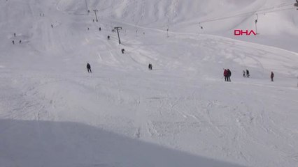 Bitlis'te Kayak Sezonu Açıldı