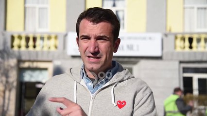 Ora News - Veliaj thirrje studentëve: Kthejuni auditoreve, ti gjeni gati dhomat në tetor