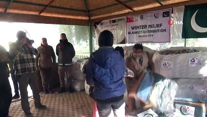 Kilis’te yaşayan Filistinlilere battaniye dağıtıldı