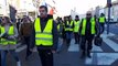 Carpentras : les gilets jaunes défilent dans le centre-ville