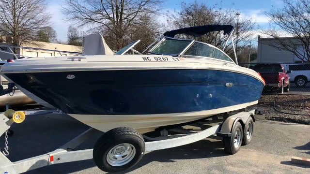 2004 Sea Ray 220 Select Boat For Sale at MarineMax Lake Norman