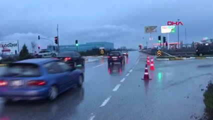 Manisa Akhisar'da Dere Taşkını Karayolunda Ulaşımı Olumsuz Etkiledi