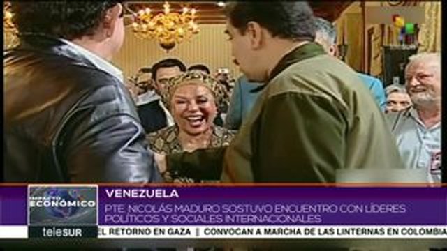 Nicolás Maduro se reúne con líderes políticos y sociales