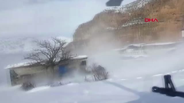 Şırnak Beytüşşebap'ta, Hasta Kadın İçin Askeri Helikopter Havalandı