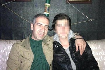 Genç Adam, Kooperatif Müdürü Olan Babasını 6 Yerinden Bıçakladı