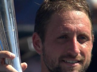 Descargar video: Sandgren clinches maiden ATP title in Auckland