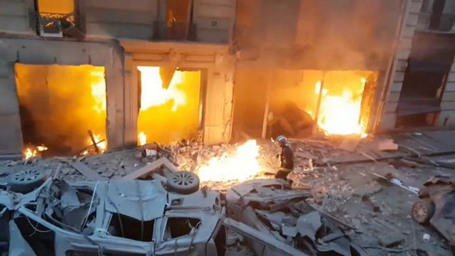 تعداد کشته های انفجار ساختمانی در پاریس به ۴ نفر افزایش یافت