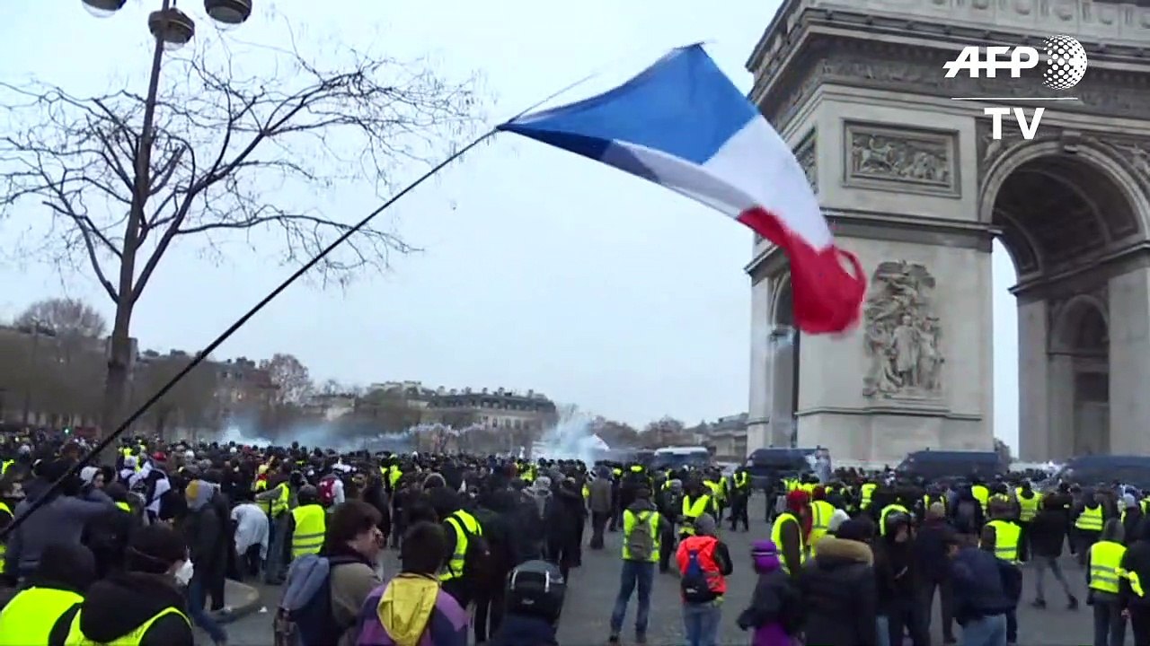 Erneut Zusammenstöße bei 'Gelbwesten'-Protesten in Frankreich