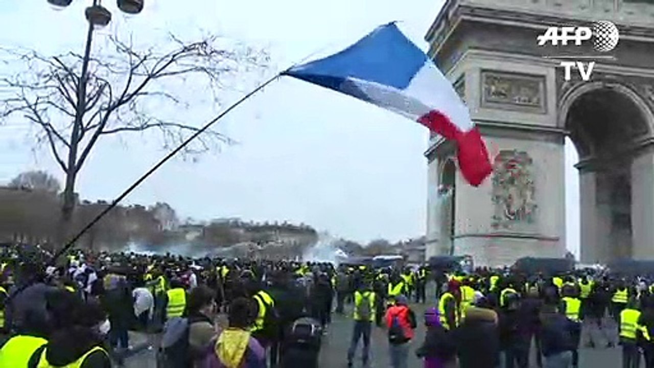 Erneut Zusammenstöße bei 'Gelbwesten'-Protesten in Frankreich