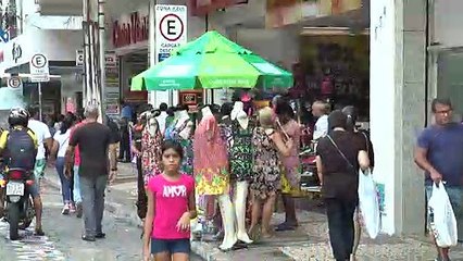 Bolsonaro denuncia "terrorismo" por ataques en noreste de Brasil