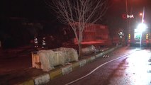 İzmir'de Geri Dönüşüm Deposunda Yangın