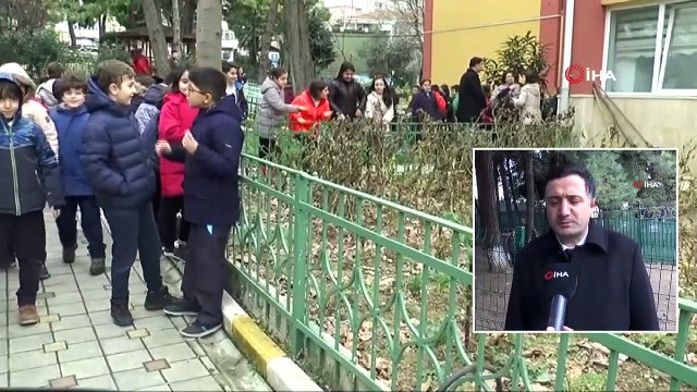 Bu da Organik Okul! Öğrenciler İstanbul’un Ortasında Sebze Meyve Yetiştiriyor