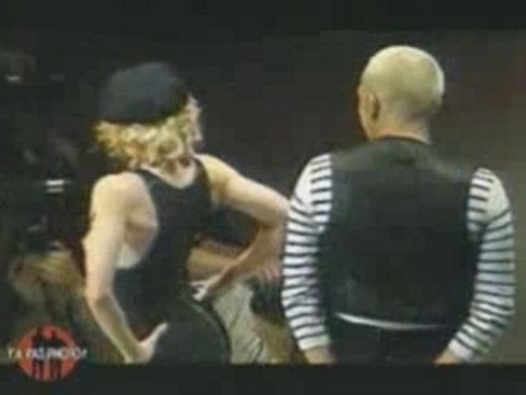 1992 - Madonna - Jean Paul Gaultier Défilé