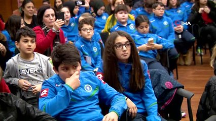Sporun Yıldızları Bursalı Gençlerle Buluştu