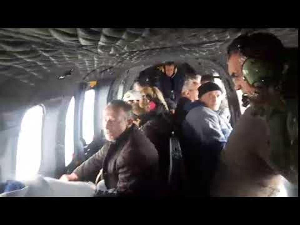 Evakuohen me helikopter 15 persona