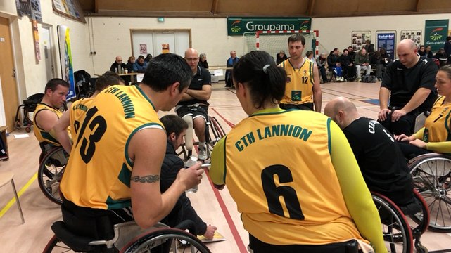 Handibasket, Club trégorrois handisport contre Paris