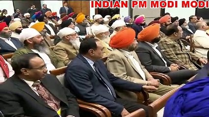 पीएम मोदी ने गुरु गोविंद सिंह की जयंती पर स्मारक सिक्का जारी किया