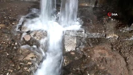 Tarihi Çeşmeden 10 Yıl Sonra Su Aktı