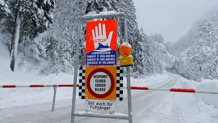 ریزش بهمن چگونه روی می‌دهد؟