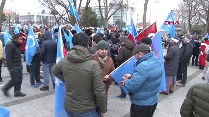 Motosikletçilerden Çin'in Doğu Türkistan Politikasını Konvoylu Protesto